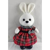 Мягкая игрушка Abtoys Knitted. Зайка вязаный девочка в клетчатом платье 22см