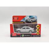 Машина металл SKODA OCTAVIA 12 см, двери, багаж, инерц. серебристый кор. Технопарк
