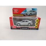 Машина металл TOYOTA CAMRY 12 см, двери, багаж, инерц. серебристый ,кор Технопарк