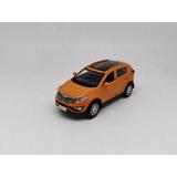 Машинка металлическая MSZ серия 1:43 Kia Sportage R, цвет терракотовый, инерционный механизм, двери открываются